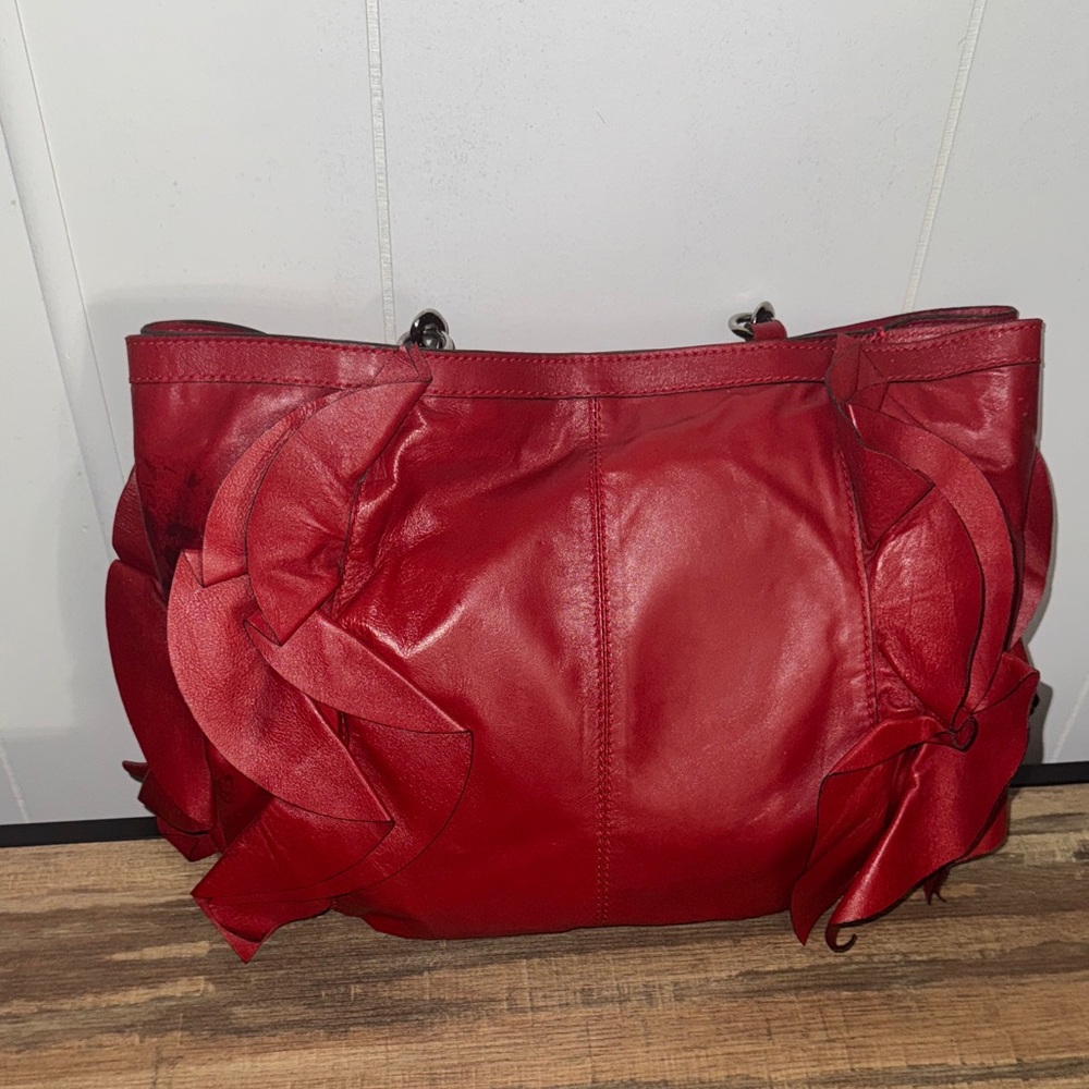 Valentino Garavani Red Ruffle Tote - Picture 5 of 7